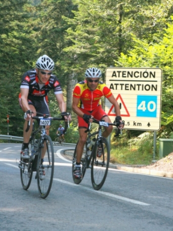 GUIDE DES CIRCUITS VELO DE LUCHON